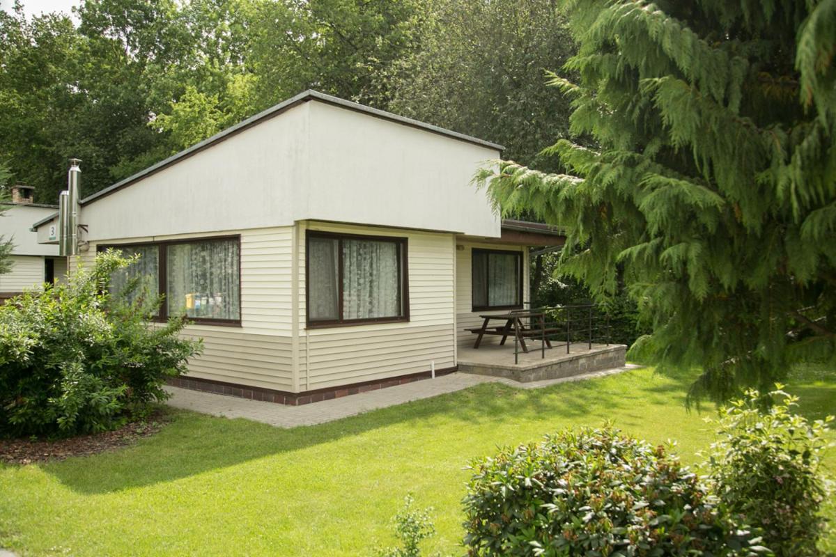 Camping Oaza Blonie Kornik Domki Standard - 3 Pokoje エクステリア 写真