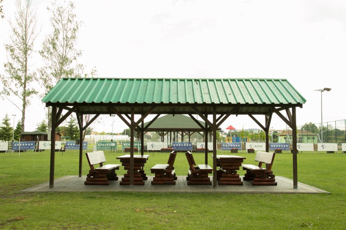 Camping Oaza Blonie Kornik Domki Standard - 3 Pokoje エクステリア 写真