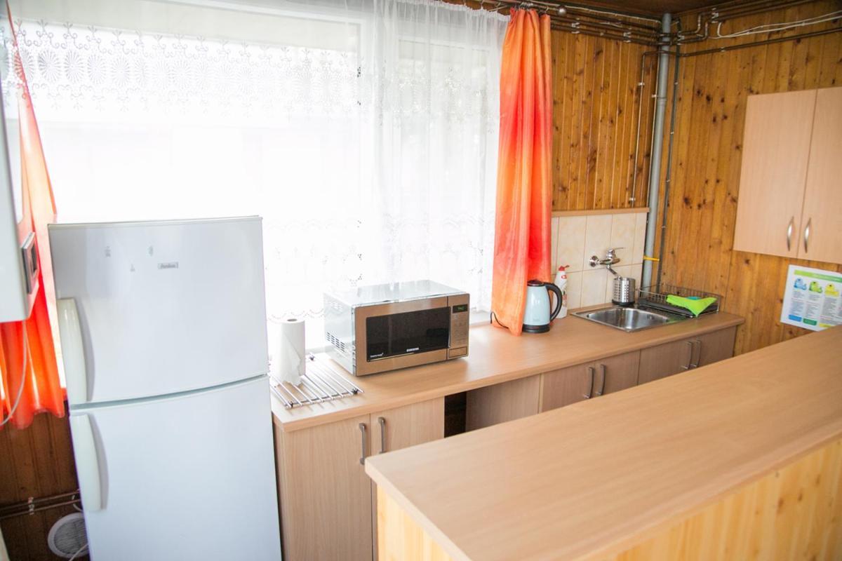 Camping Oaza Blonie Kornik Domki Standard - 3 Pokoje エクステリア 写真